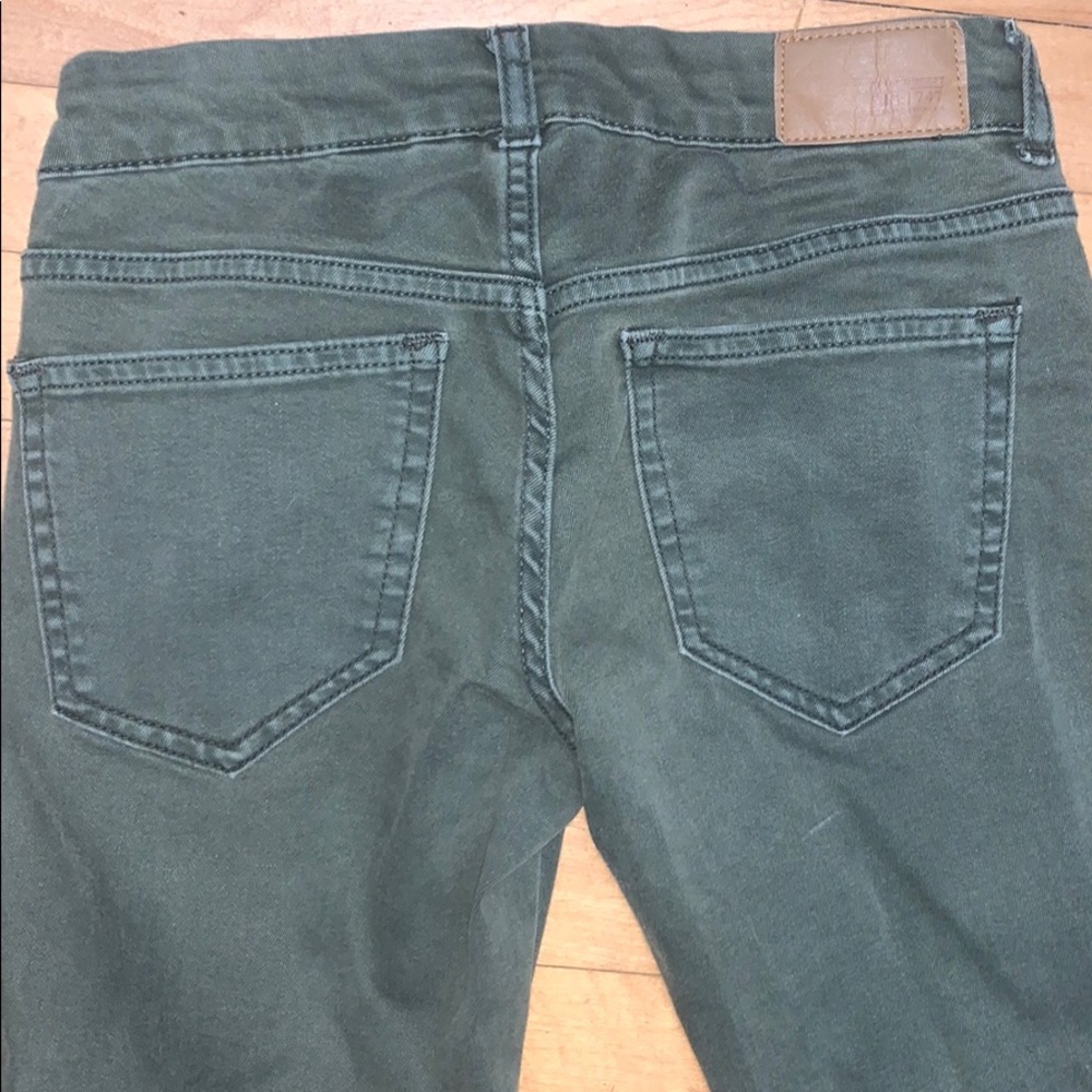 Olive pants - Picture 4 of 4